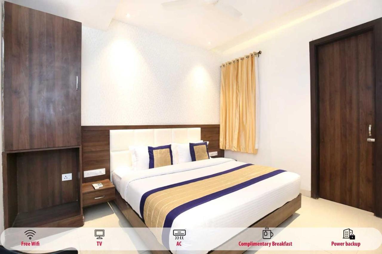 Hotel O Grand Star Amritsar Exterior foto